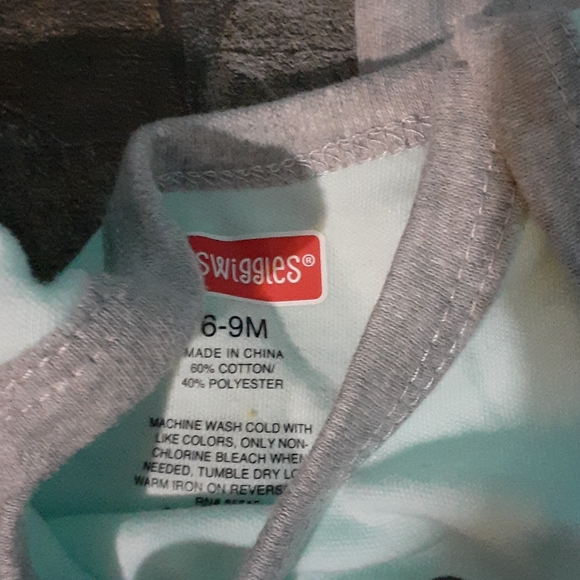 Bundle - Picture 3 of 3